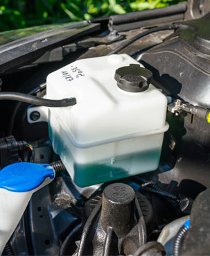 Por qué se calienta el motor del coche